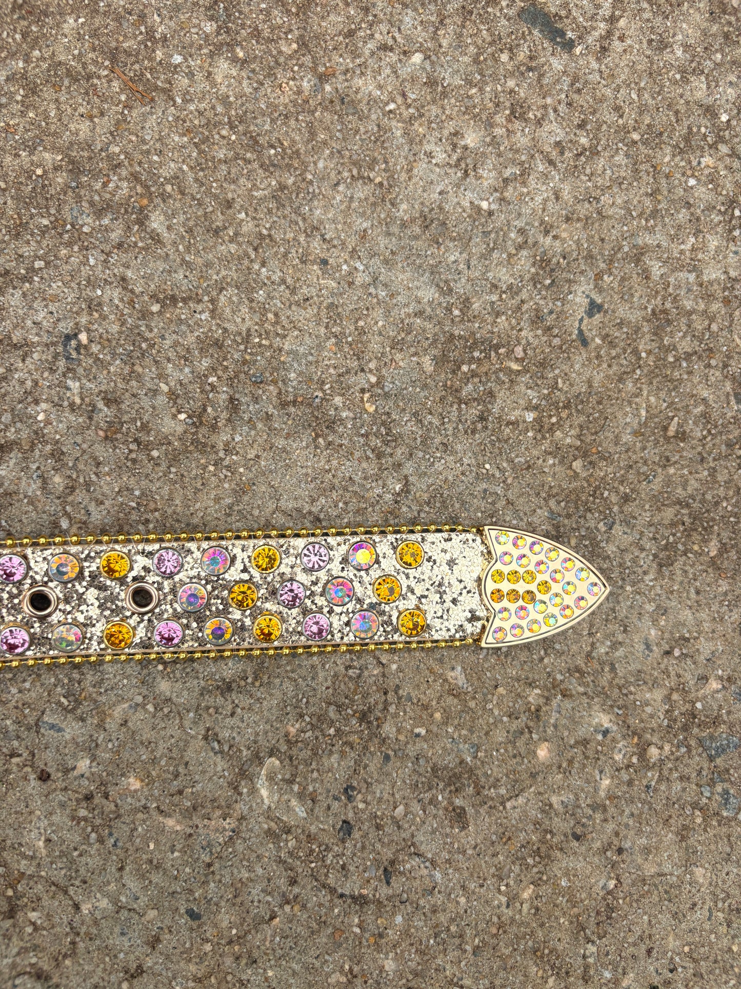rhinestone belt (yellow)